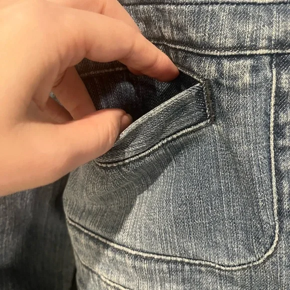 The Limited Light Blue Denim Blazer w/ Ruffle Back and Front Hook Closure size M - Picture 2 of 6